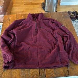 Arrow men’s XXL pullover quarter zip fleece. Maroon. Very good condition